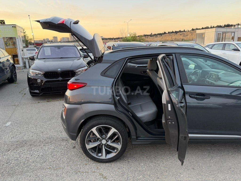Hyundai Kona