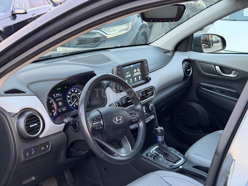 Hyundai Kona