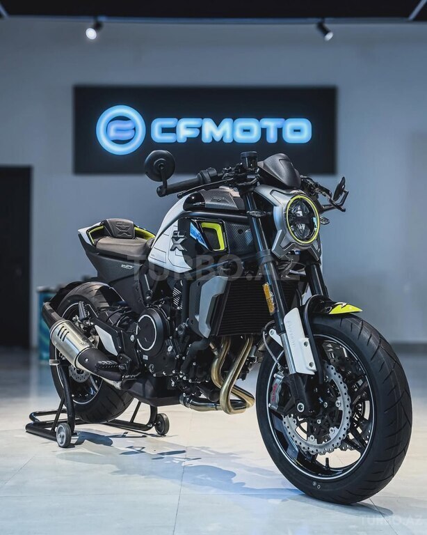 CFMOTO 700 CL-X Sport