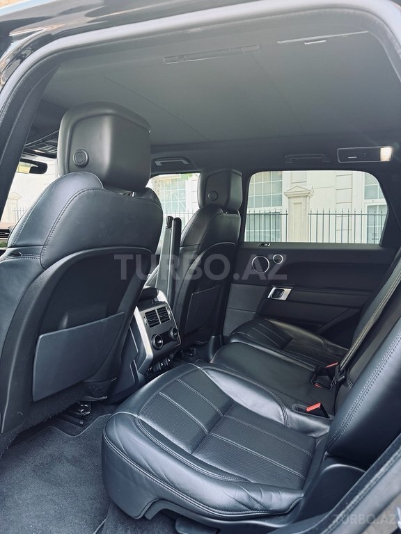 Land Rover RR Sport