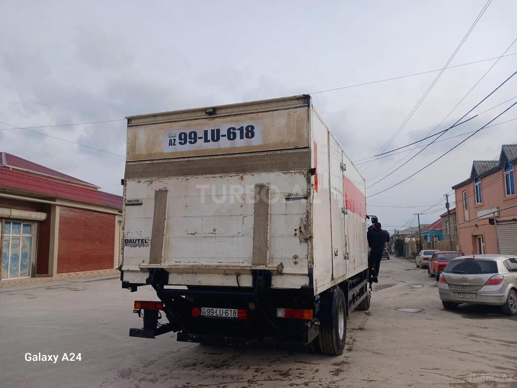 Mercedes Atego 1828