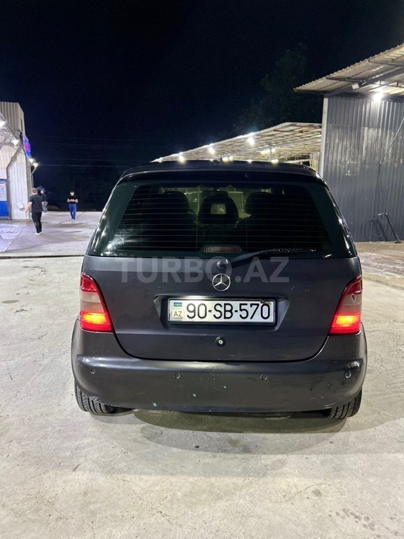 Mercedes A 190