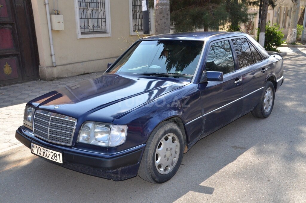 Mercedes 250 D