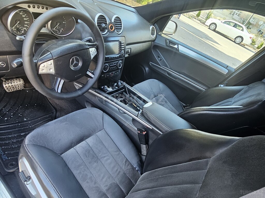 Mercedes ML 320 4MATIC