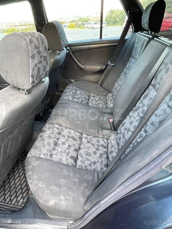 Mercedes C 220