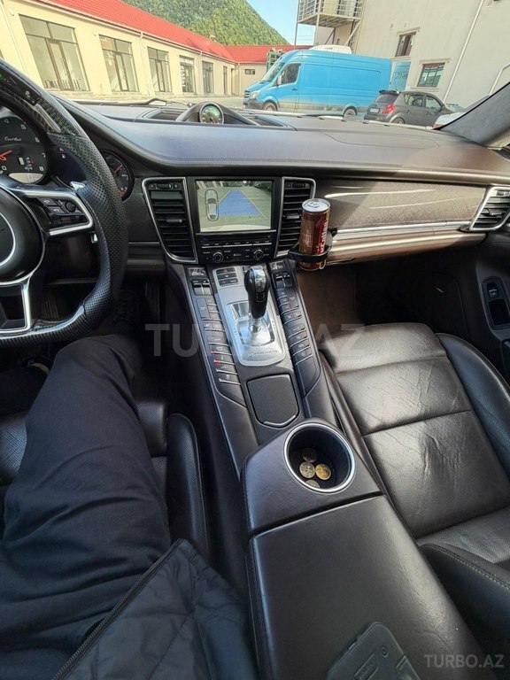 Porsche Panamera Turbo S