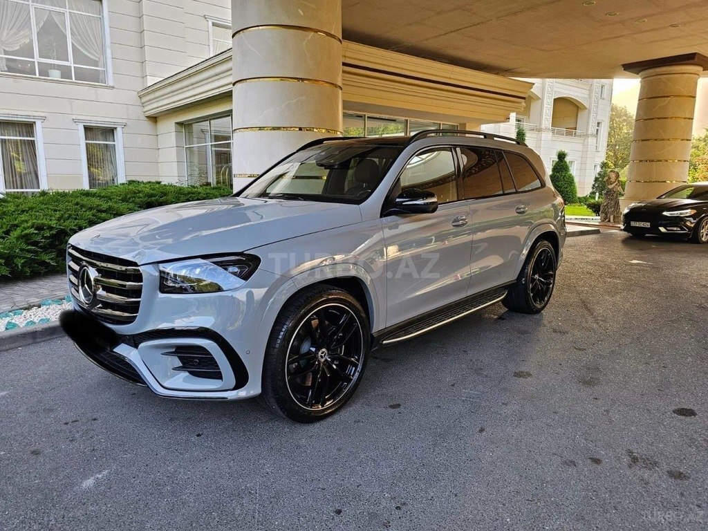 Mercedes GLS 450 4MATIC