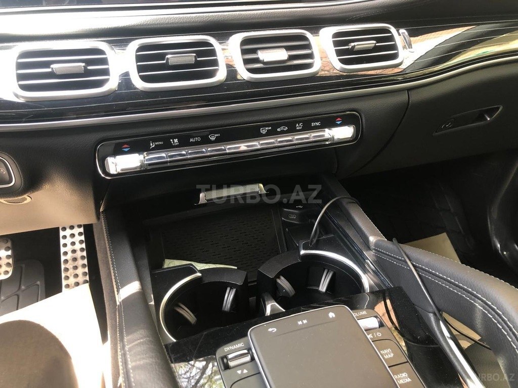 Mercedes GLS 450 4MATIC