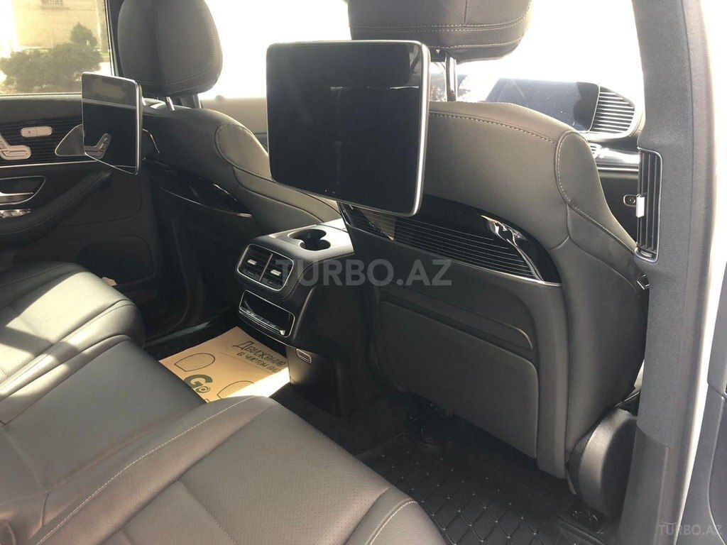 Mercedes GLS 450 4MATIC