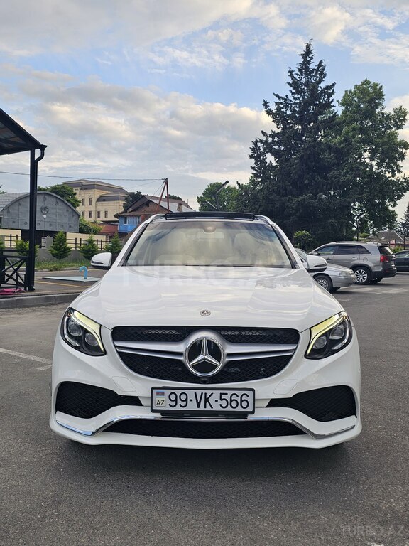 Mercedes GLC 300
