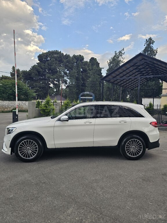 Mercedes GLC 300