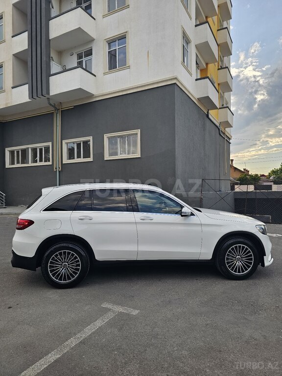 Mercedes GLC 300