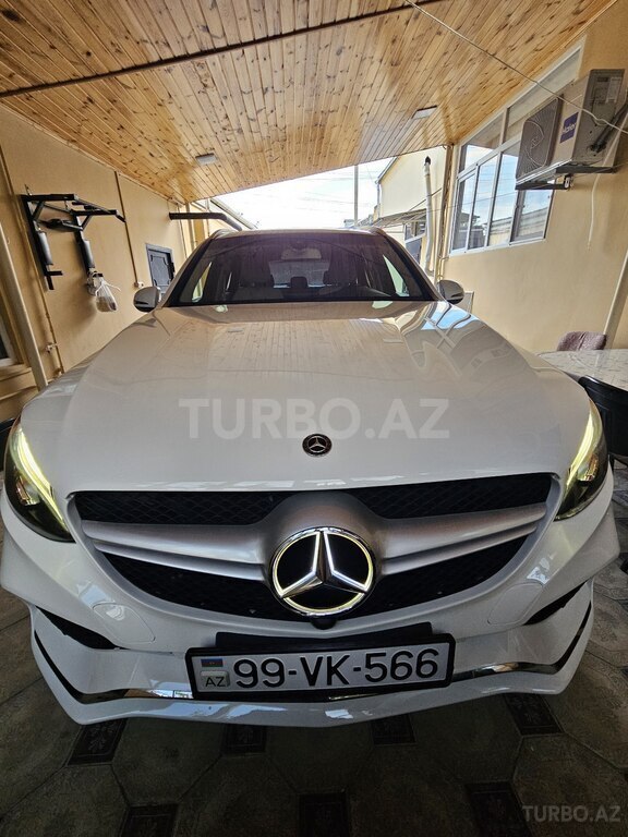 Mercedes GLC 300