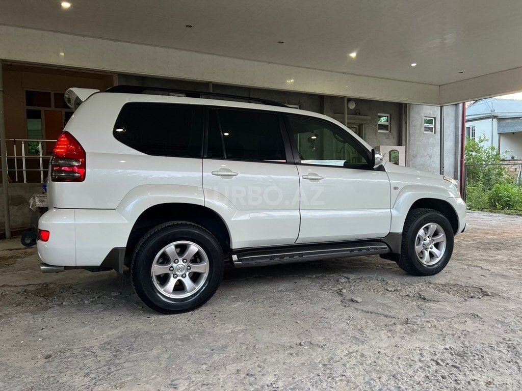 Toyota Land Cruiser Prado