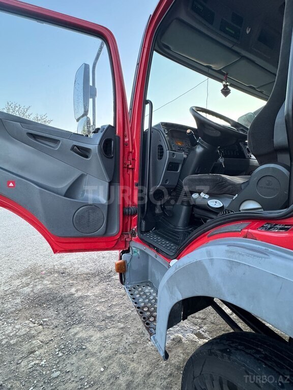 Mercedes Atego 818