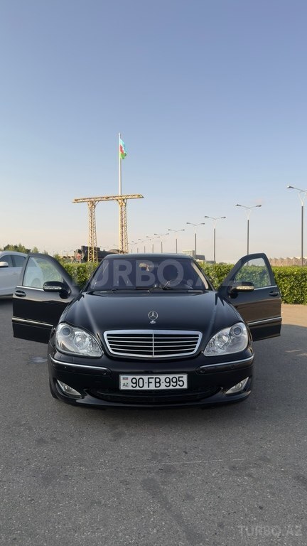 Mercedes S 500