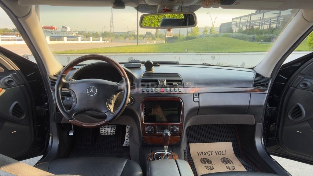 Mercedes S 500