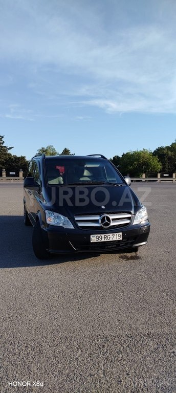 Mercedes Viano