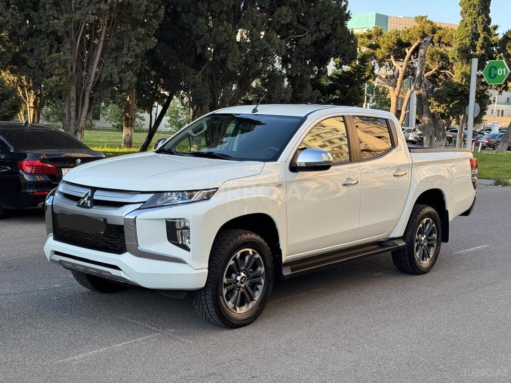 Mitsubishi L200