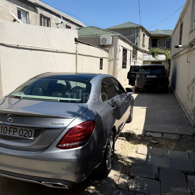 Mercedes C 300 4MATIC