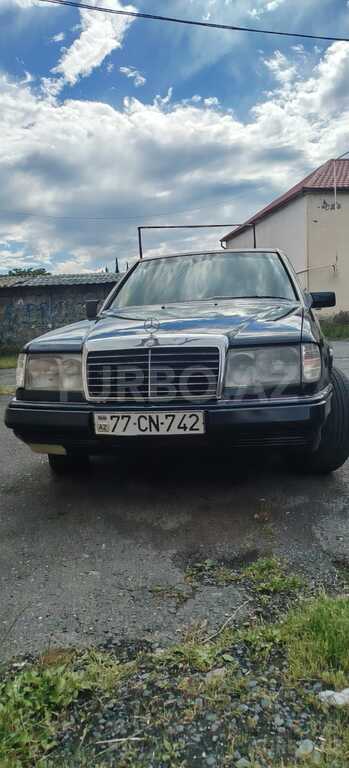 Mercedes 300 D