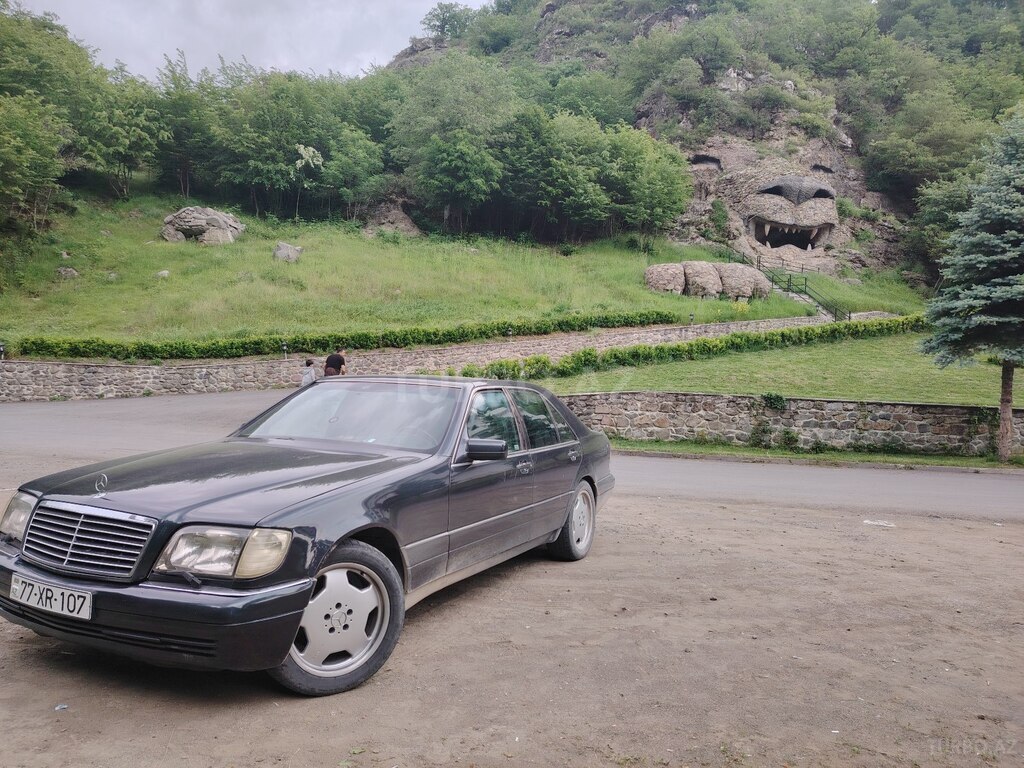 Mercedes S 300