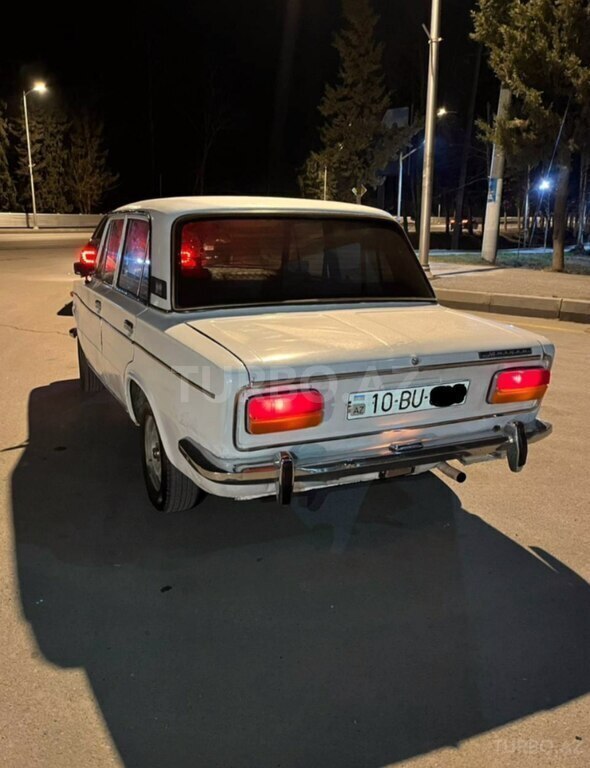 LADA (VAZ) 2103