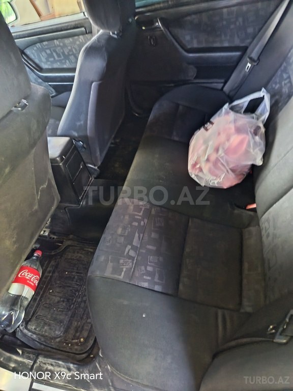 Mercedes C 200