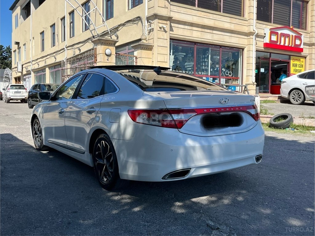 Hyundai Grandeur