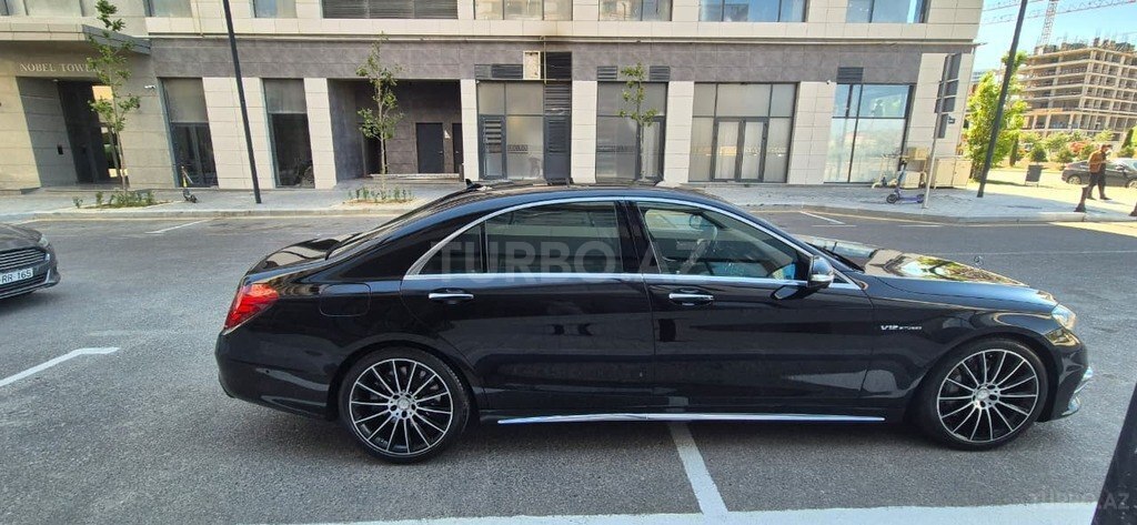 Mercedes S 500 4MATIC