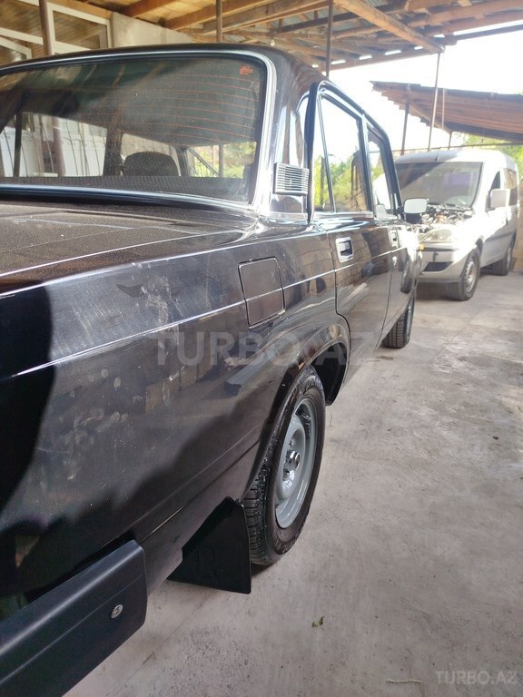 LADA (VAZ) 2107