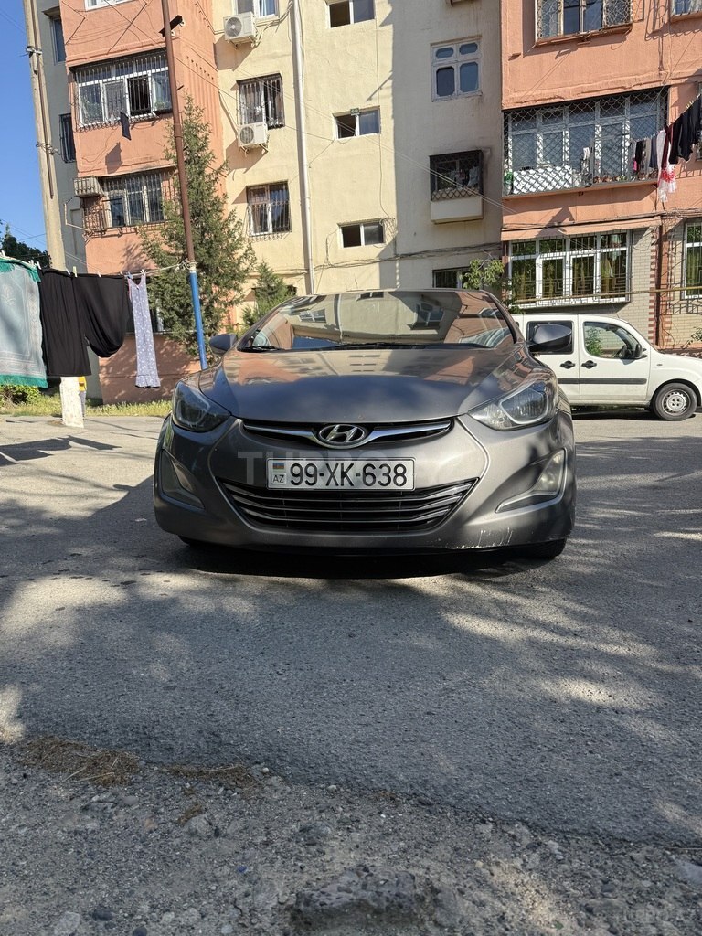Hyundai Elantra