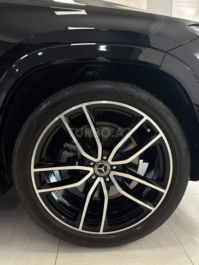 Mercedes GLS 450 4MATIC