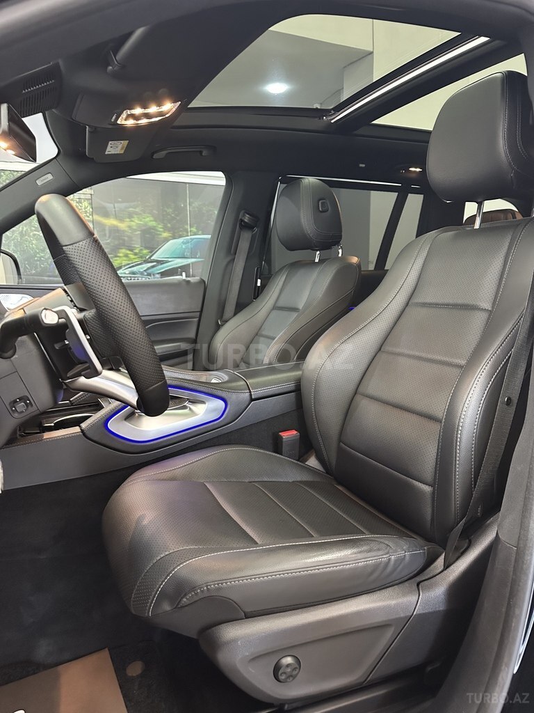 Mercedes GLS 450 4MATIC