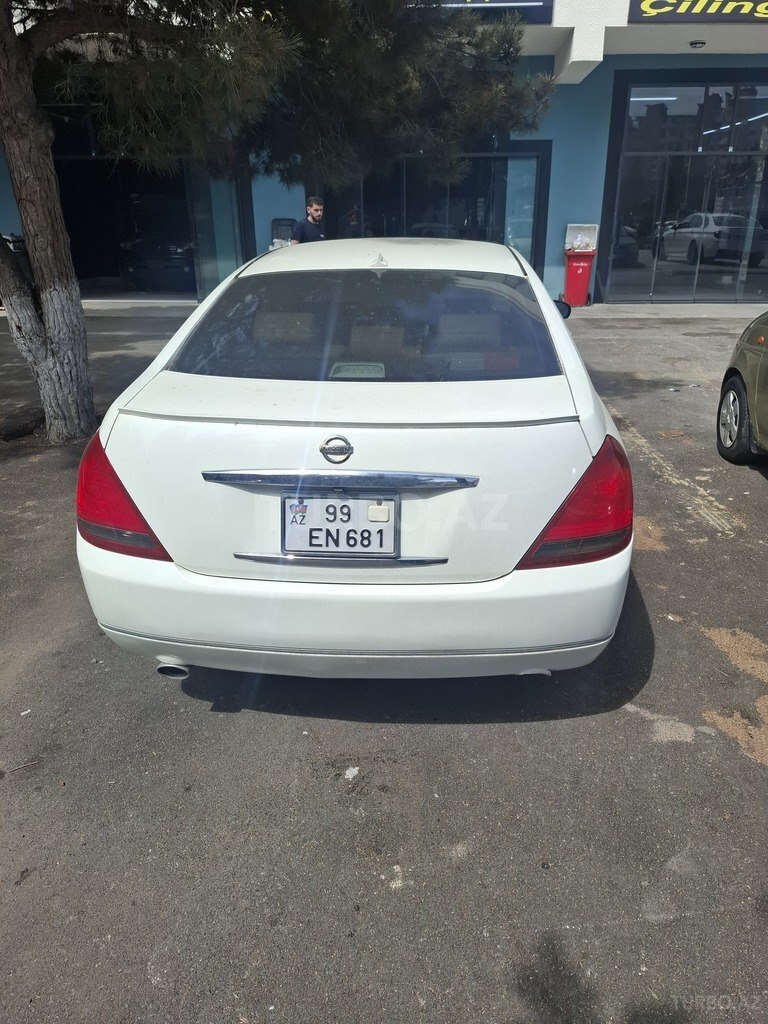 Nissan Teana