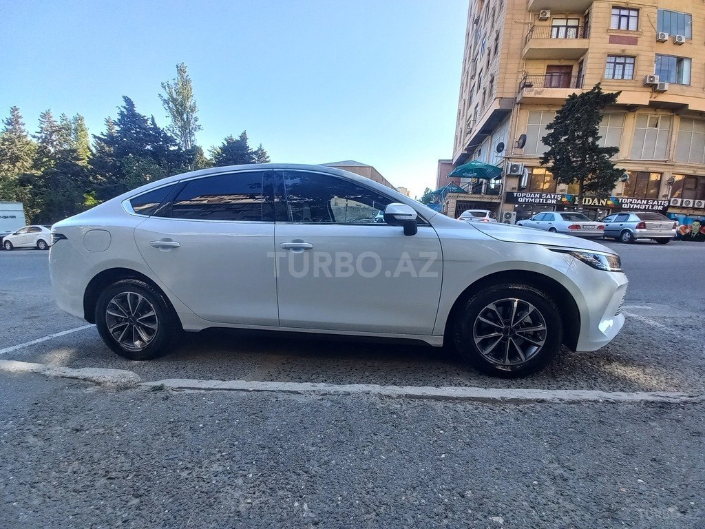 BYD Destroyer 05