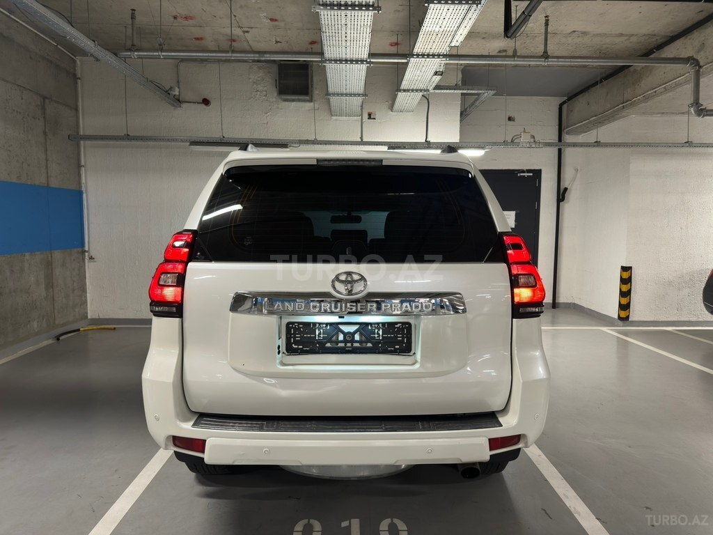 Toyota Land Cruiser Prado
