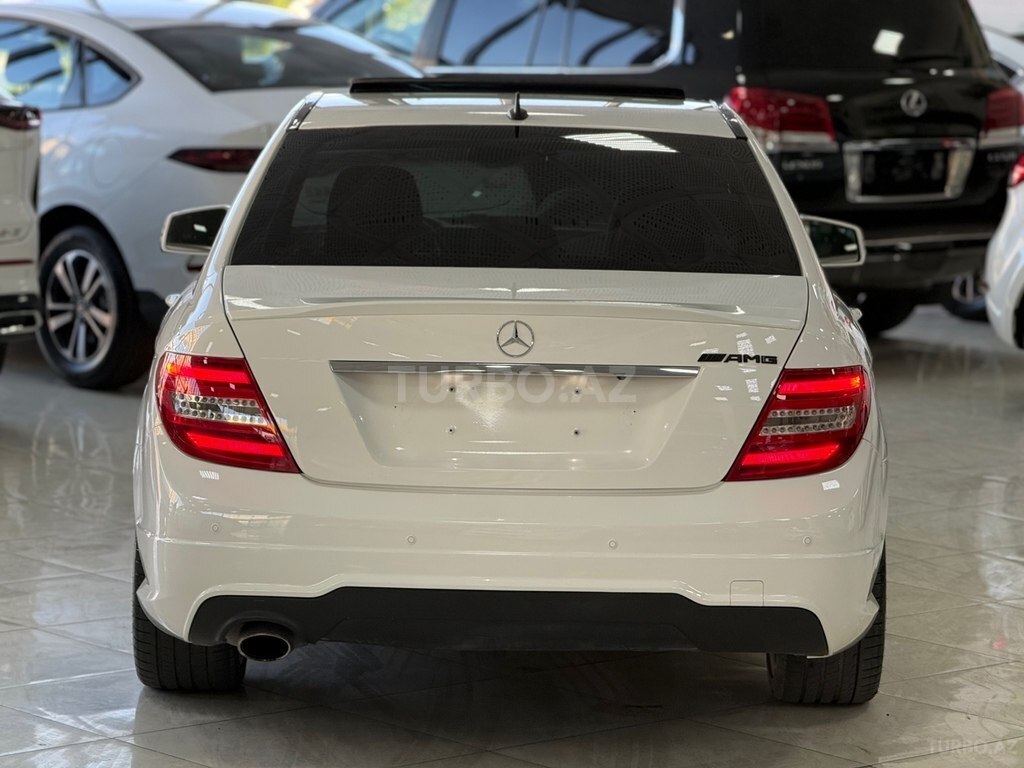 Mercedes C 250