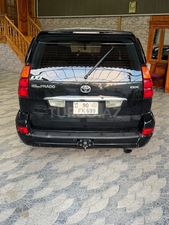 Toyota Land Cruiser Prado