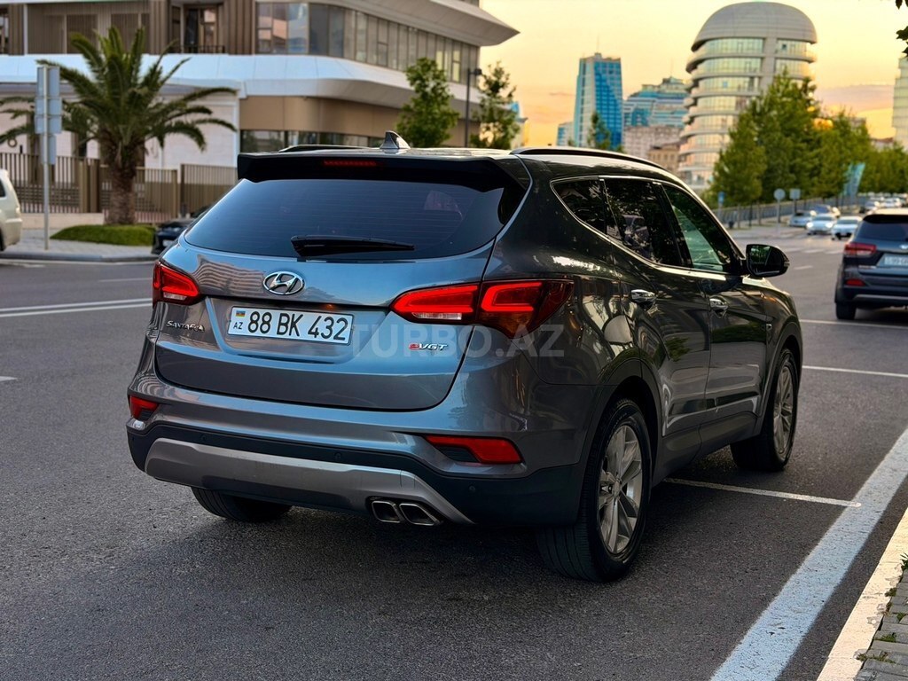 Hyundai Santa Fe