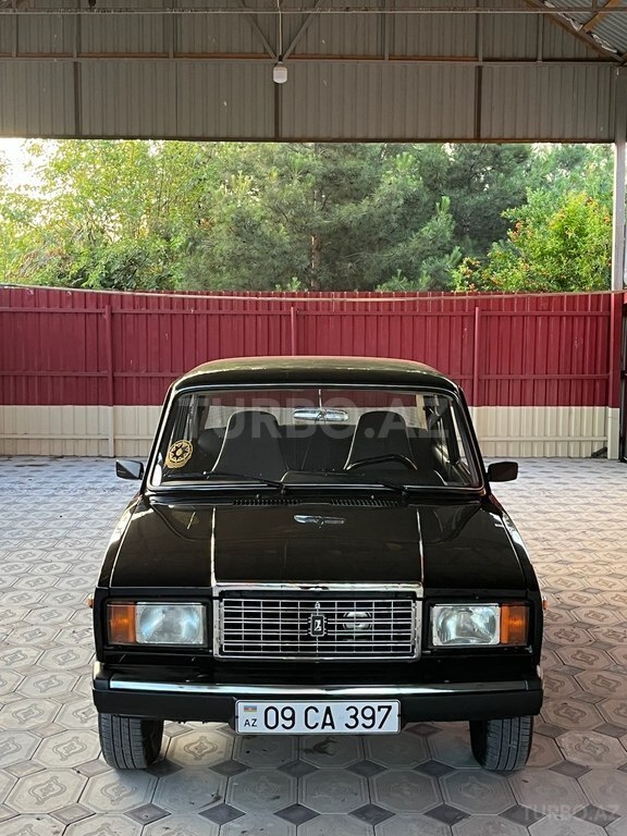 LADA (VAZ) 2107