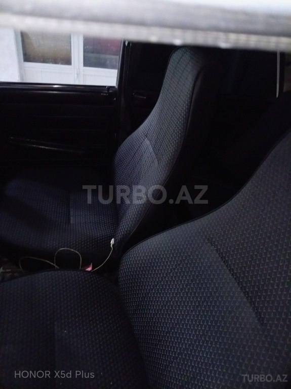 LADA (VAZ) 2107