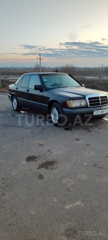 Mercedes 190