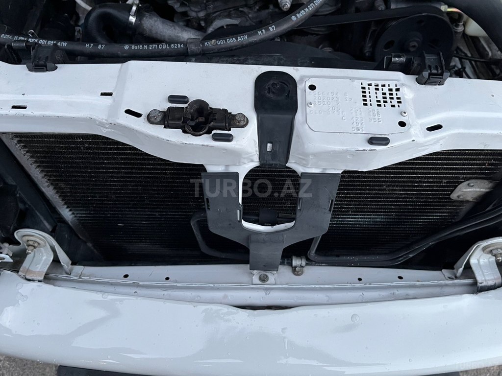 Mercedes C 230