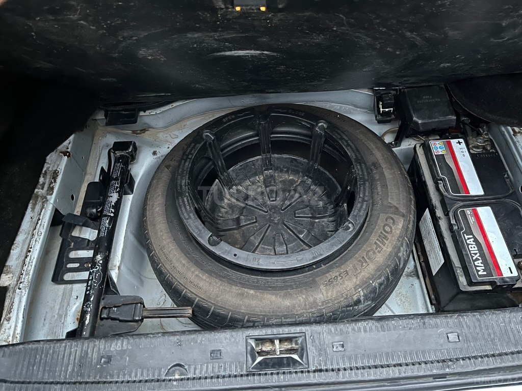 Mercedes C 230