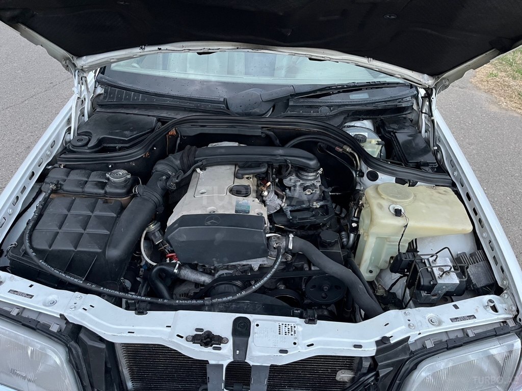 Mercedes C 230