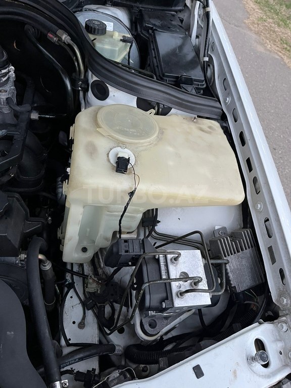 Mercedes C 230