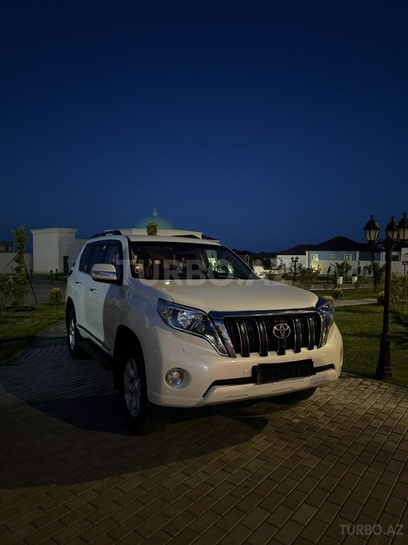 Toyota Land Cruiser Prado