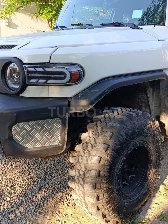 Toyota FJ Cruiser