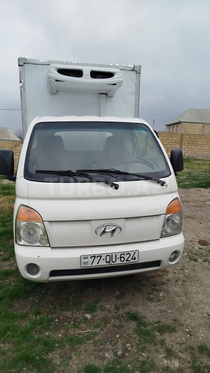 Hyundai H 100